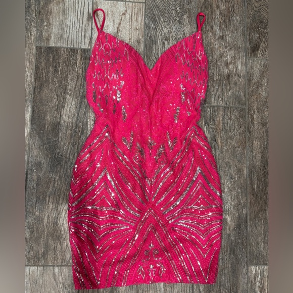 Stunning Pink Sequin Dress - Picture 3 of 9